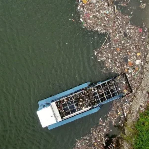 1kg Müll & Plastik aus Flüssen und Seen entfernen?