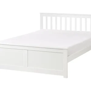 Bed Pine Wood OLENDON 140 x 200 cm (EU Double) Schneeweiß - HaustierPro