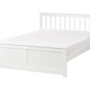 Bett mit Lattenrost Kiefernholz OLENDON 140 x 200 cm Weiß - HaustierPro
