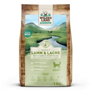 Wildes Land Hund Lamm und Lachs mit Kartoffeln und Wildkräutern